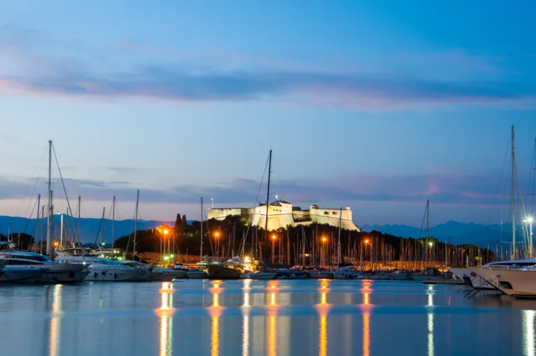 Programme immobilier Antibes place du neuf